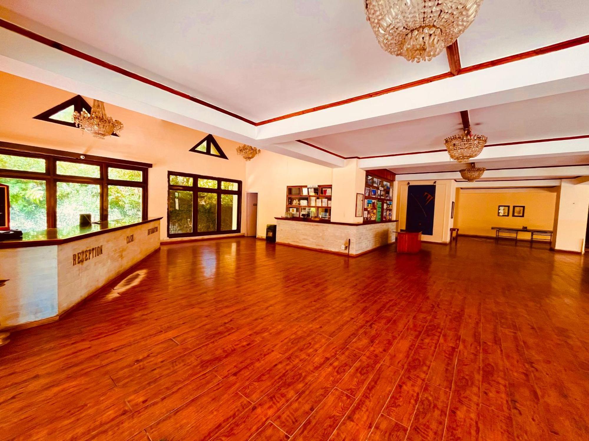 Ramayan Resort, In City Centre Manali By Ramanand Sagar Экстерьер фото